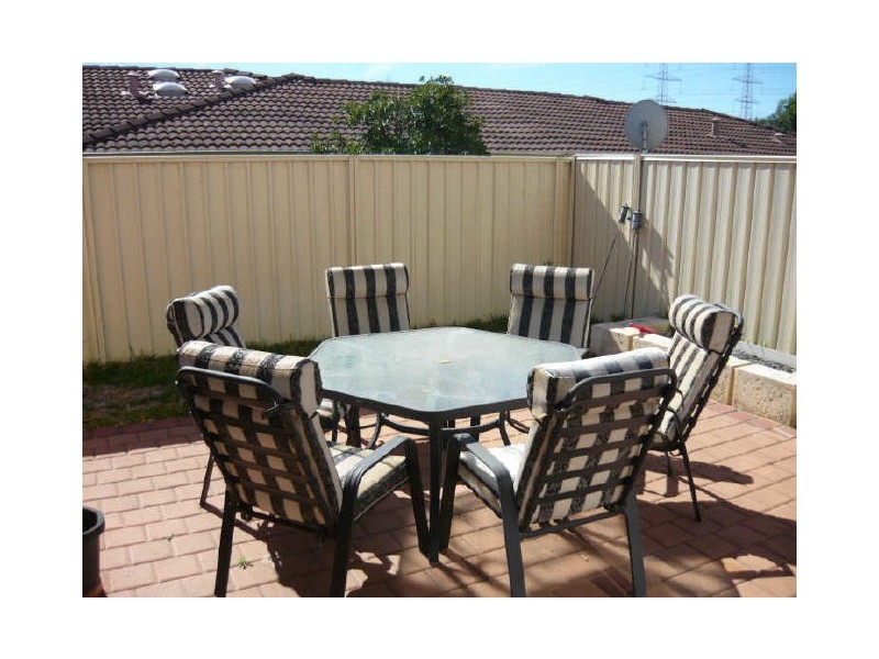 11/13 Rimmington Court, South Lake WA 6164