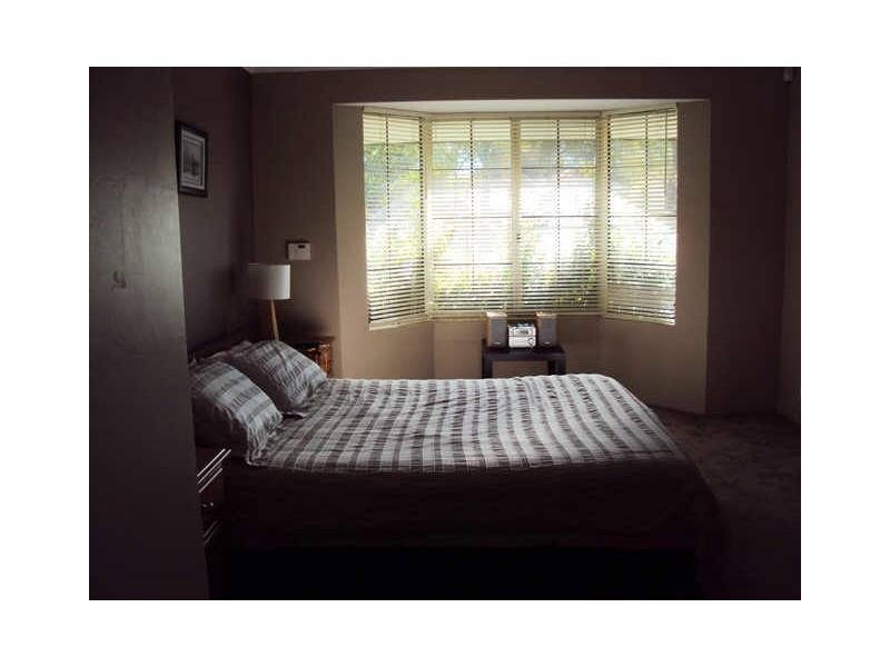 4 Derwent Crescent, Success WA 6164