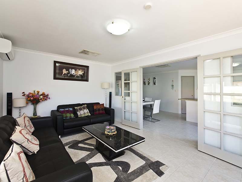 172 Brenchley Drive, Atwell WA 6164