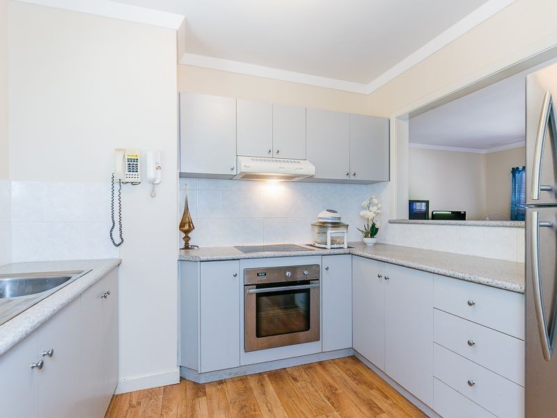 13/2 Benjamin Street, Armadale WA 6112