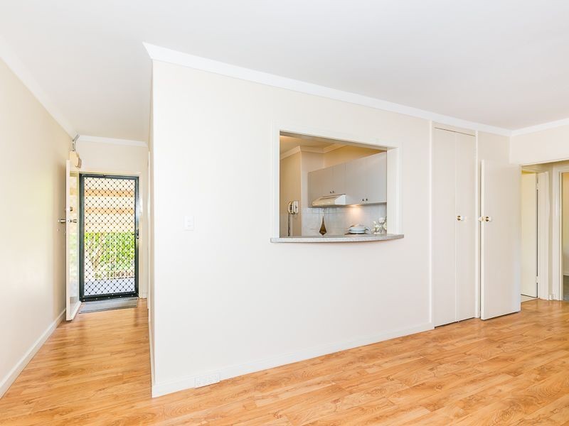 13/2 Benjamin Street, Armadale WA 6112