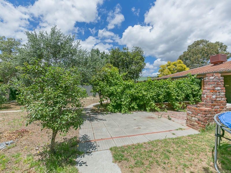15 Masuli Way, Armadale WA 6112