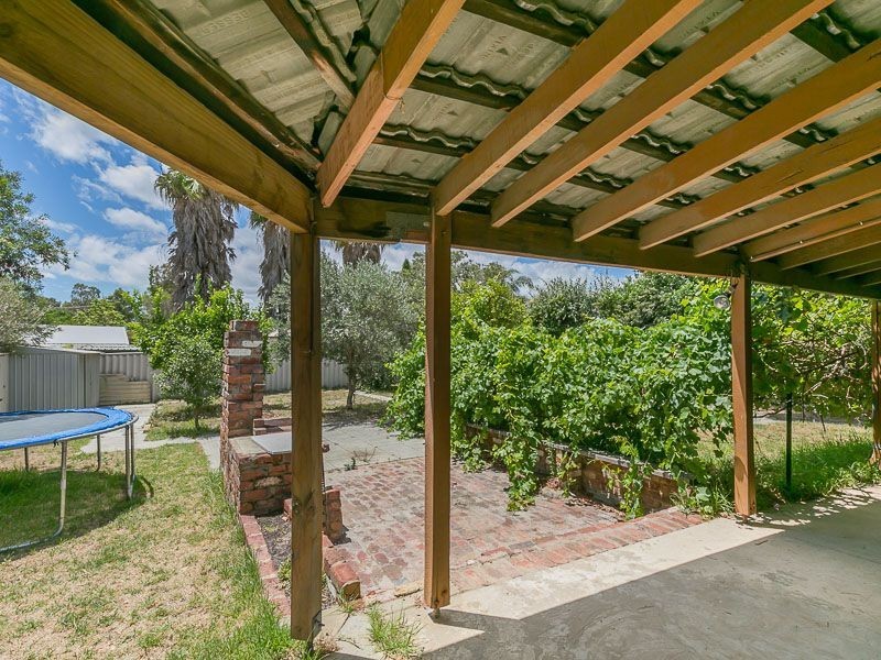 15 Masuli Way, Armadale WA 6112