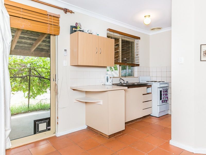 15 Masuli Way, Armadale WA 6112