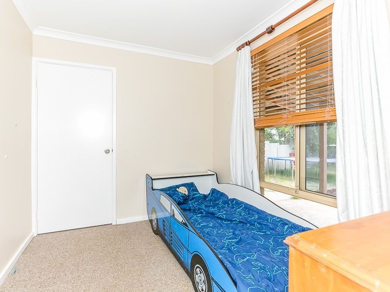 15 Masuli Way, Armadale WA 6112