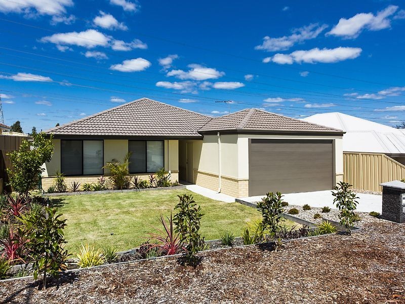 30 Mohan Loop, Hammond Park WA 6164