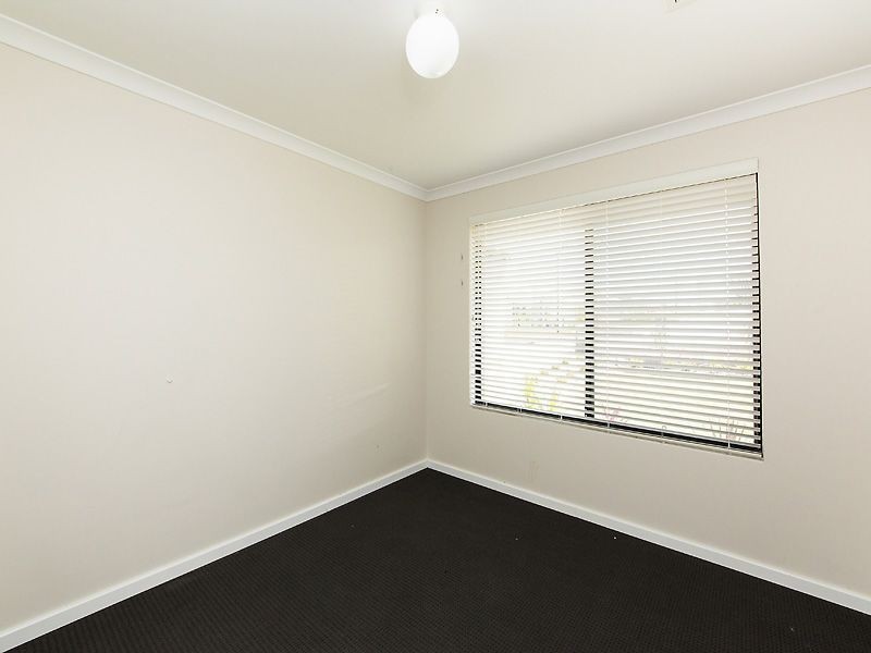 30 Mohan Loop, Hammond Park WA 6164