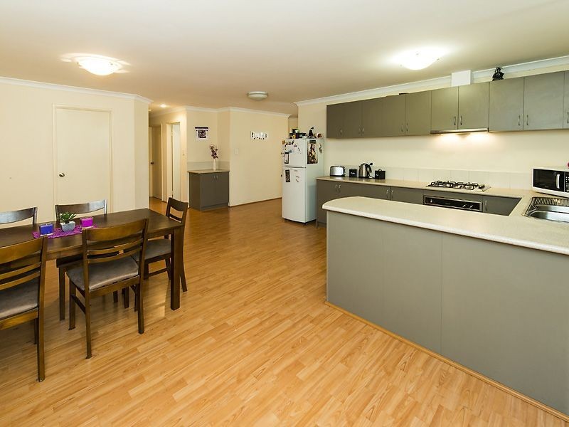 6/85 Owtram Street, Armadale WA 6112