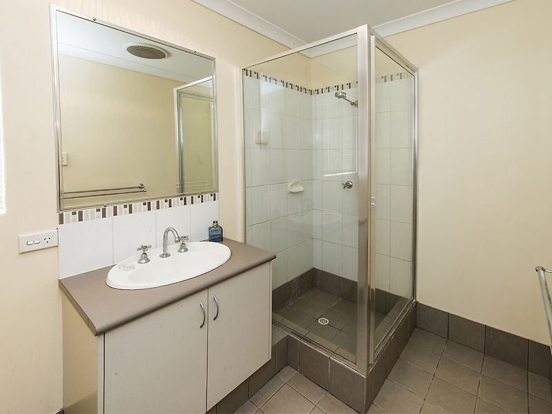 6/85 Owtram Street, Armadale WA 6112