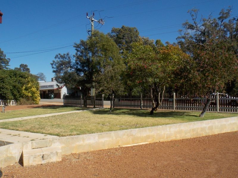 704 Jarrahdale Road, Jarrahdale WA 6124