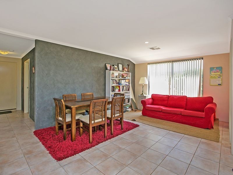16 Milano Loop, Seville Grove WA 6112