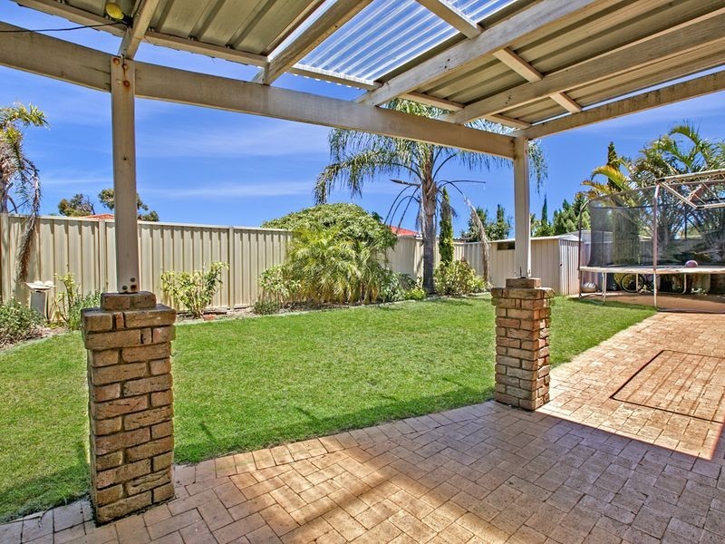 26 Carlhausen Close, Atwell WA 6164