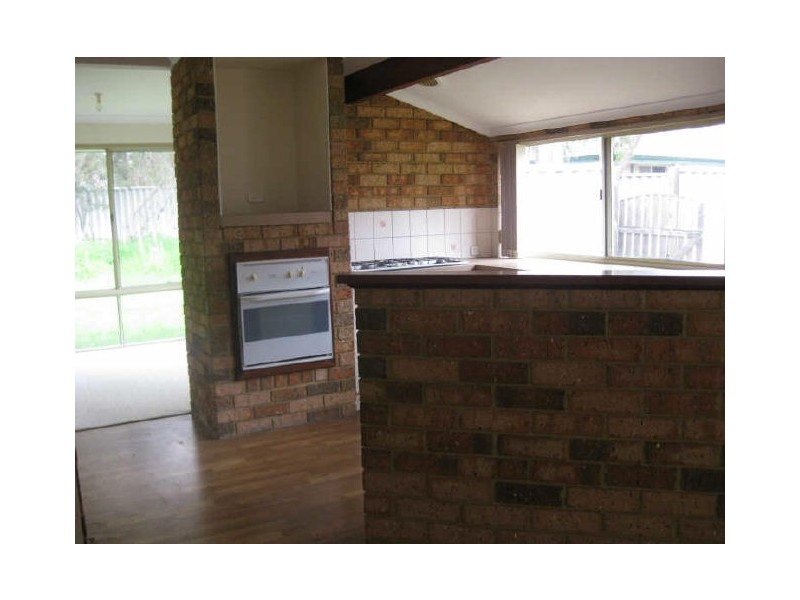 13 Catalpa Crescent, South Lake WA 6164