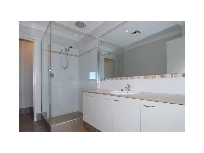 26 Congenial Loop, Atwell WA 6164