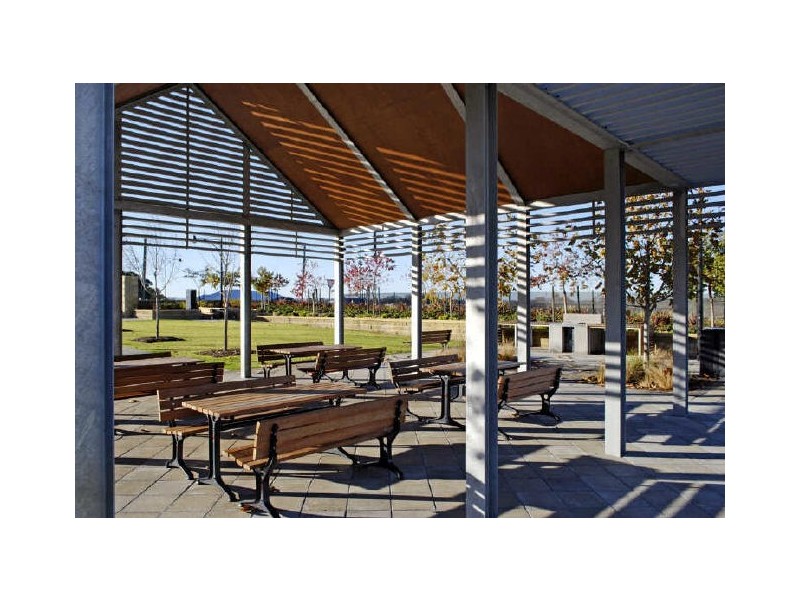 26 Congenial Loop, Atwell WA 6164