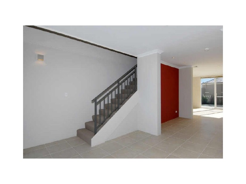 28 Congenial Loop, Atwell WA 6164