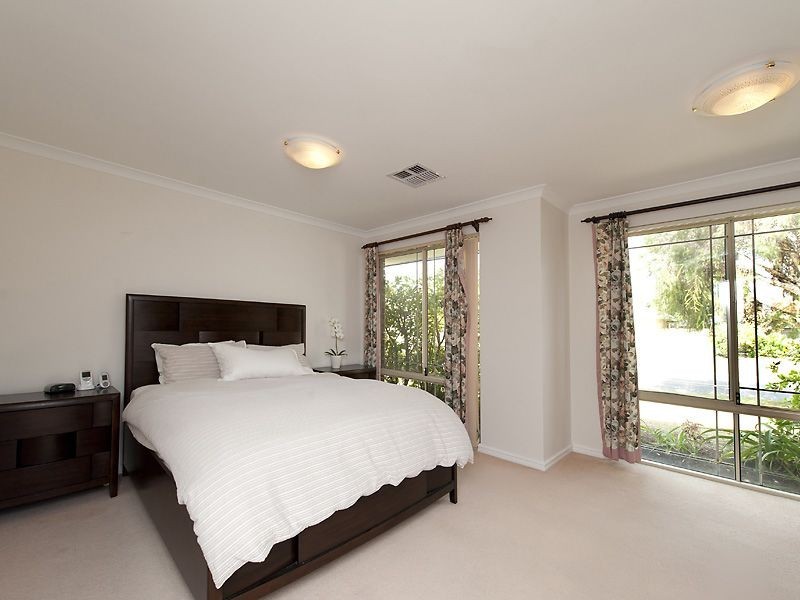 40 Delton Way, Atwell WA 6164