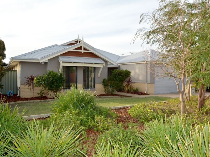4 Yengo Mews, Aubin Grove WA 6164