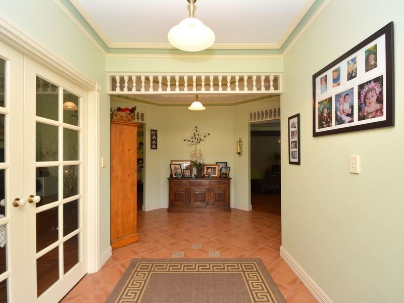 15 Staniland Street, Orange Grove WA 6109