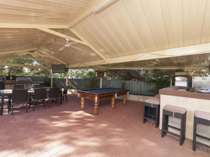 15 Staniland Street, Orange Grove WA 6109