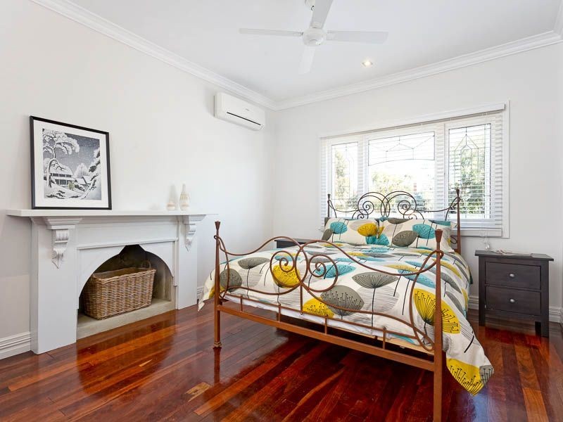 55 Snook Crescent, Hilton WA 6163