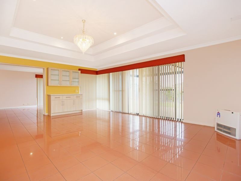 6 Kooyonga Cross, Jandakot WA 6164