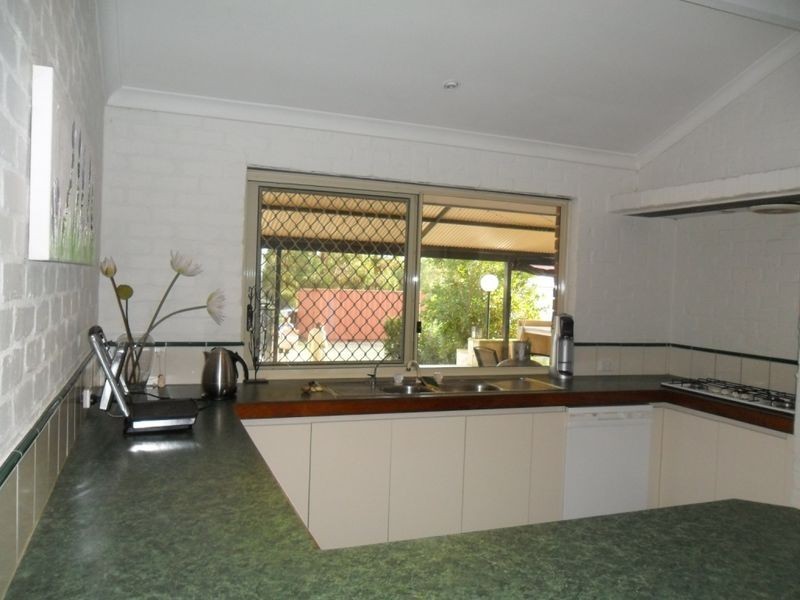 74 Harper Road, Banjup WA 6164