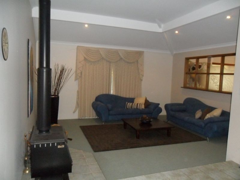 74 Harper Road, Banjup WA 6164