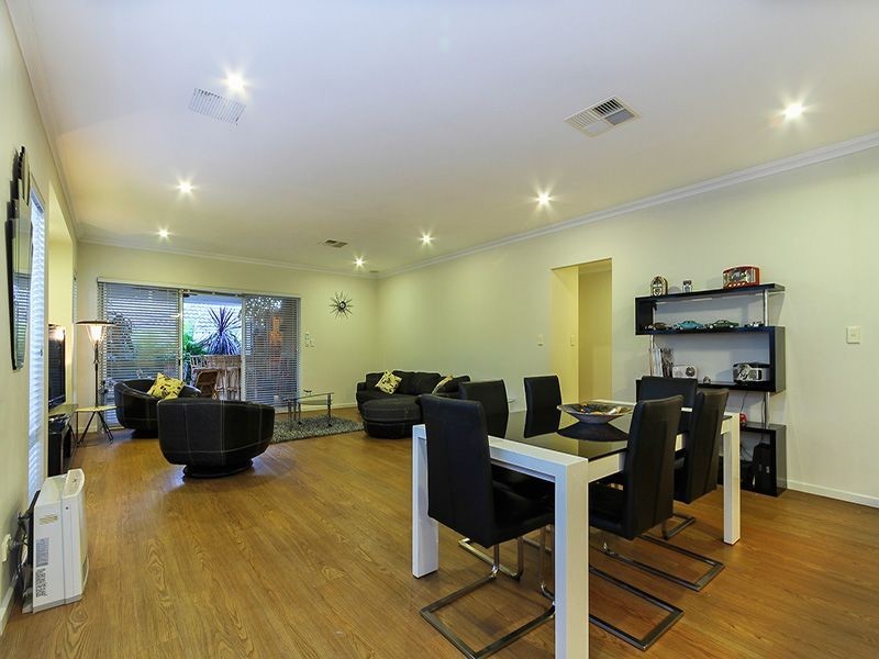 40 Jacksonia Promenade, Success WA 6164