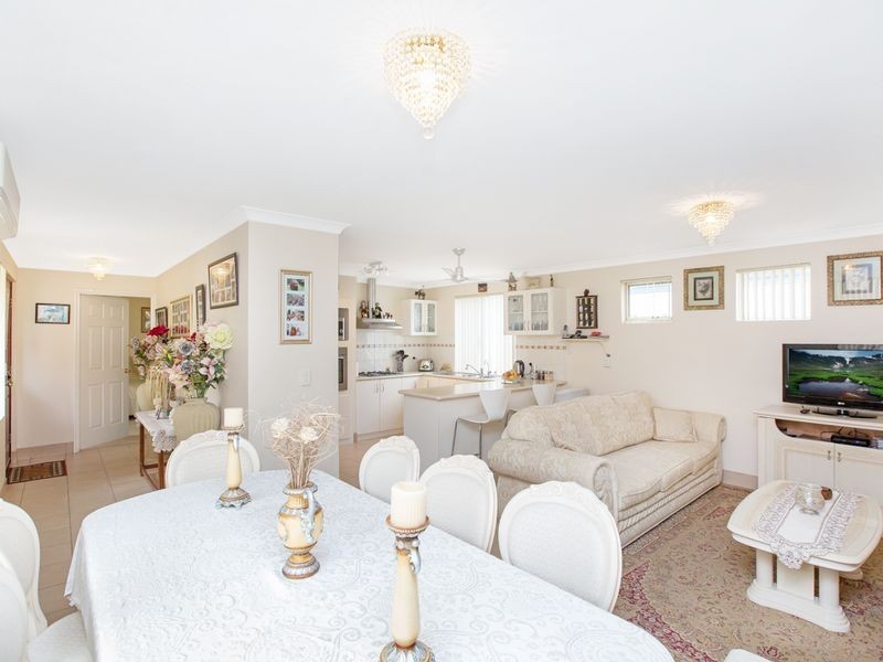 22 Tuck Street, Armadale WA 6112