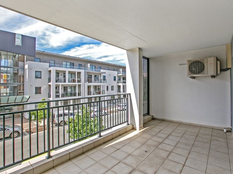 35/2 Stockton Bend, Atwell WA 6164