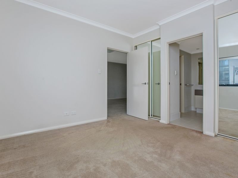 35/2 Stockton Bend, Atwell WA 6164