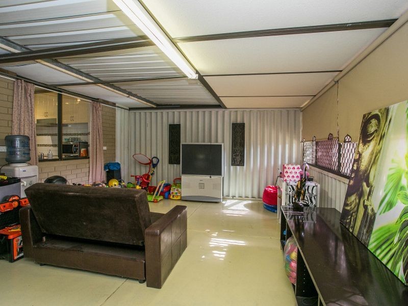 3 Clements Grove, Armadale WA 6112