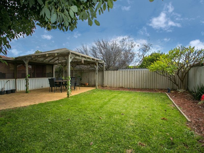 3 Clements Grove, Armadale WA 6112