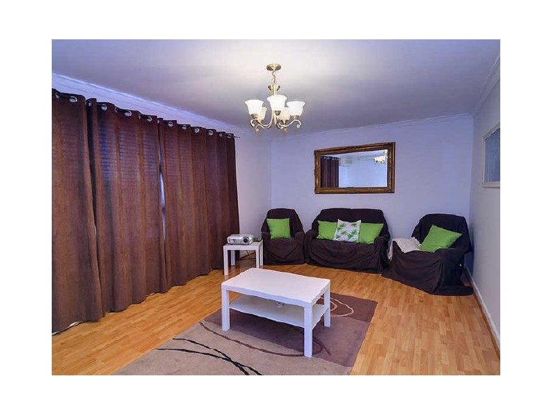 19 Derry Avenue, Mount Nasura WA 6112