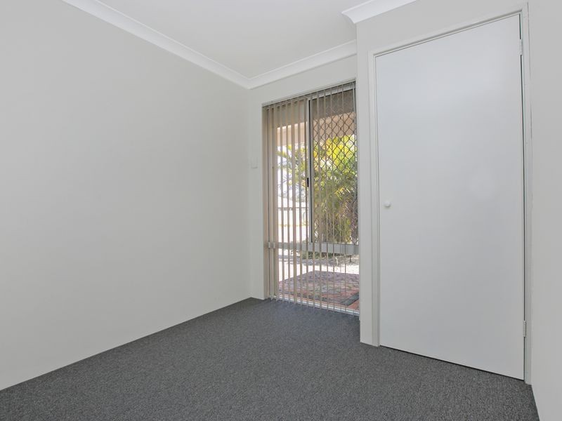 128 Dalrymple Drive, Leda WA 6170