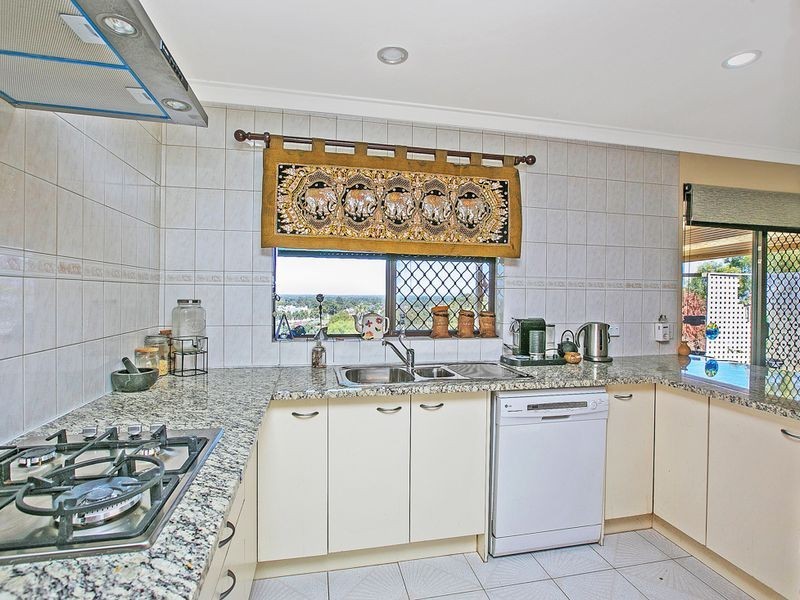 22 Derry Avenue, Mount Nasura WA 6112