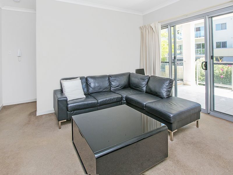 3/9 Ibera Way, Success WA 6164