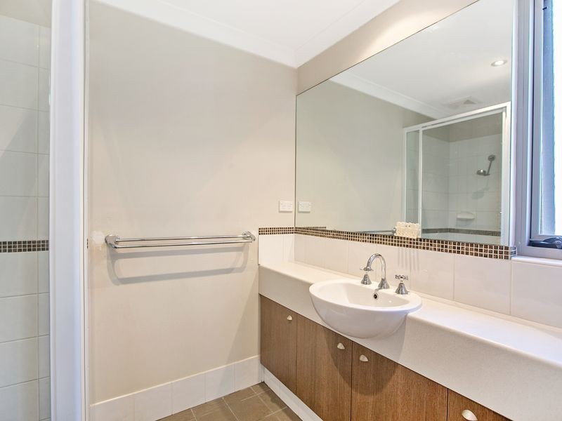 3/9 Ibera Way, Success WA 6164