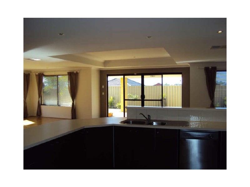 29 Lyon Road, Atwell WA 6164