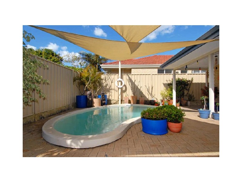 24 Riversdale Pass, Jandakot WA 6164