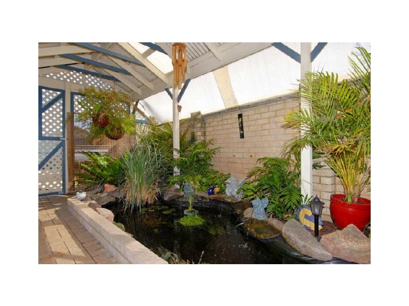 24 Riversdale Pass, Jandakot WA 6164