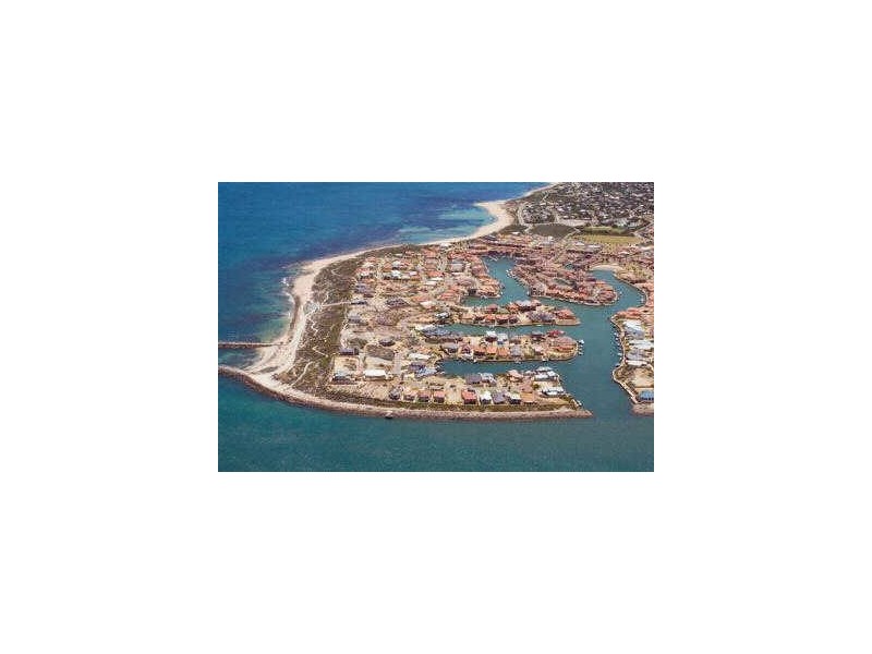 14 Captain  Court, Wannanup WA 6210