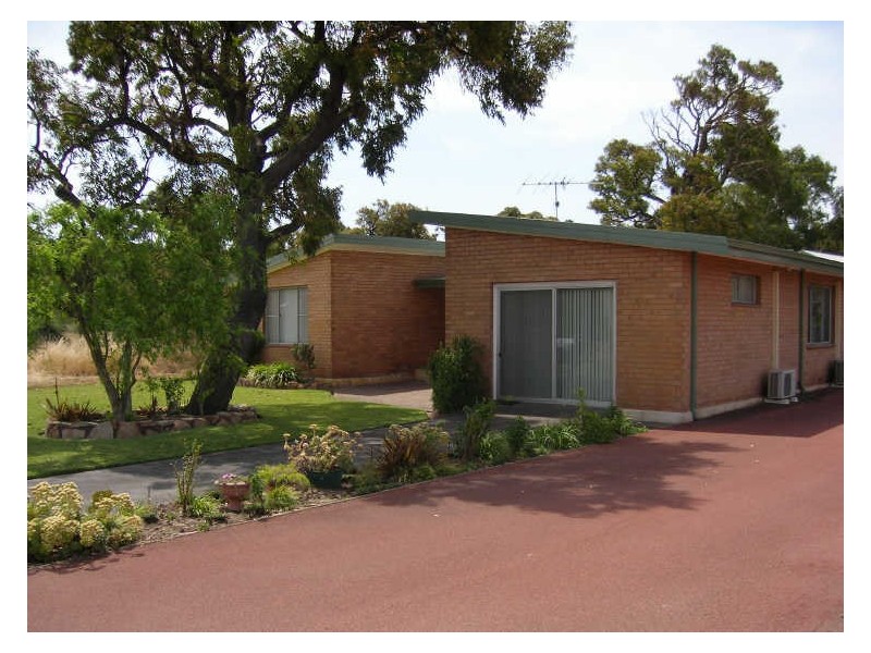 521 Russell Road, Beeliar WA 6164