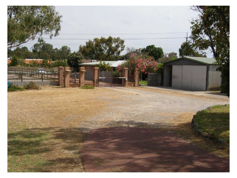 521 Russell Road, Beeliar WA 6164