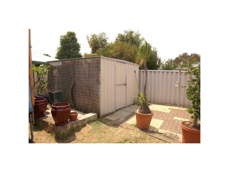 136 Brenchley Drive, Atwell WA 6164