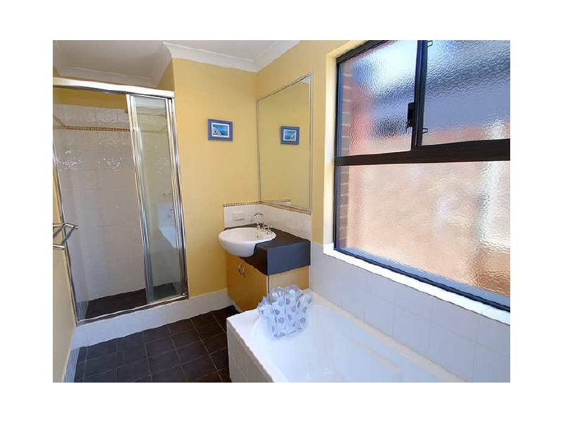 17/18 Serenity Parkway, Hammond Park WA 6164