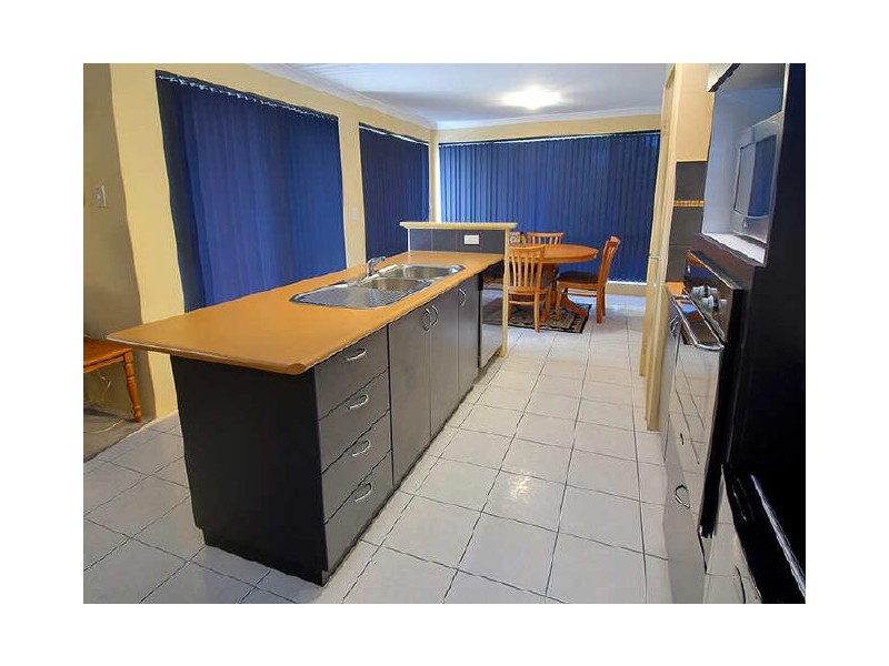 17/18 Serenity Parkway, Hammond Park WA 6164