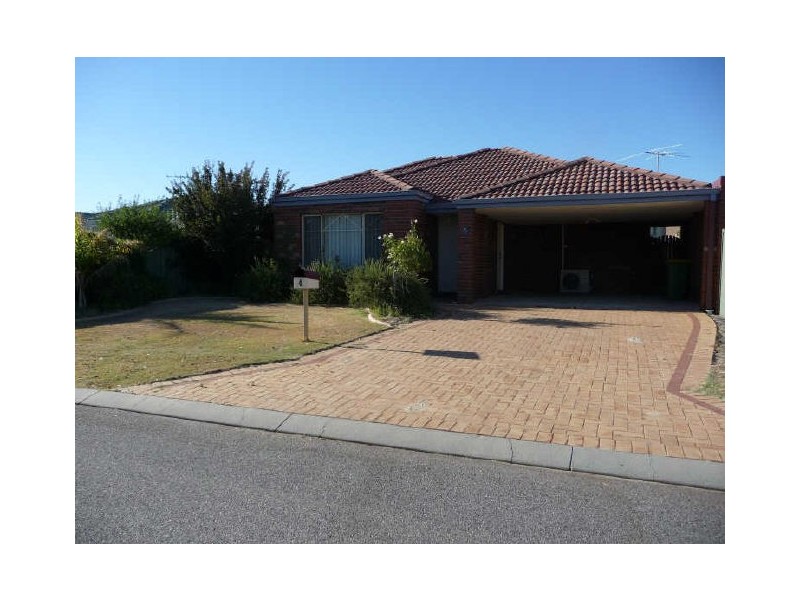 4 Barcroft Court, Atwell WA 6164