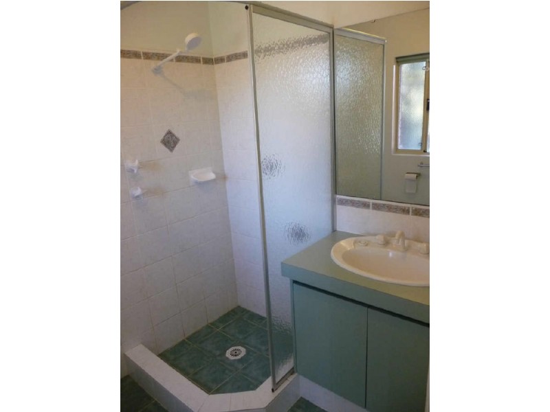 4 Barcroft Court, Atwell WA 6164